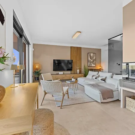 Casa Carla Near Medulin For 10 Persons With 48 M2 Heated Pool And Beautiful Sea View - Pet Friendly *
