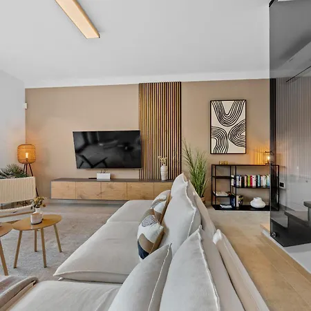 וילה Casa Carla Near Medulin For 10 Persons With 48 M2 Heated Pool And Beautiful Sea View - Pet Friendly